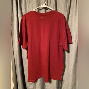 Shortsleeve dark red